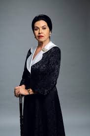 Нильгюн Ожан